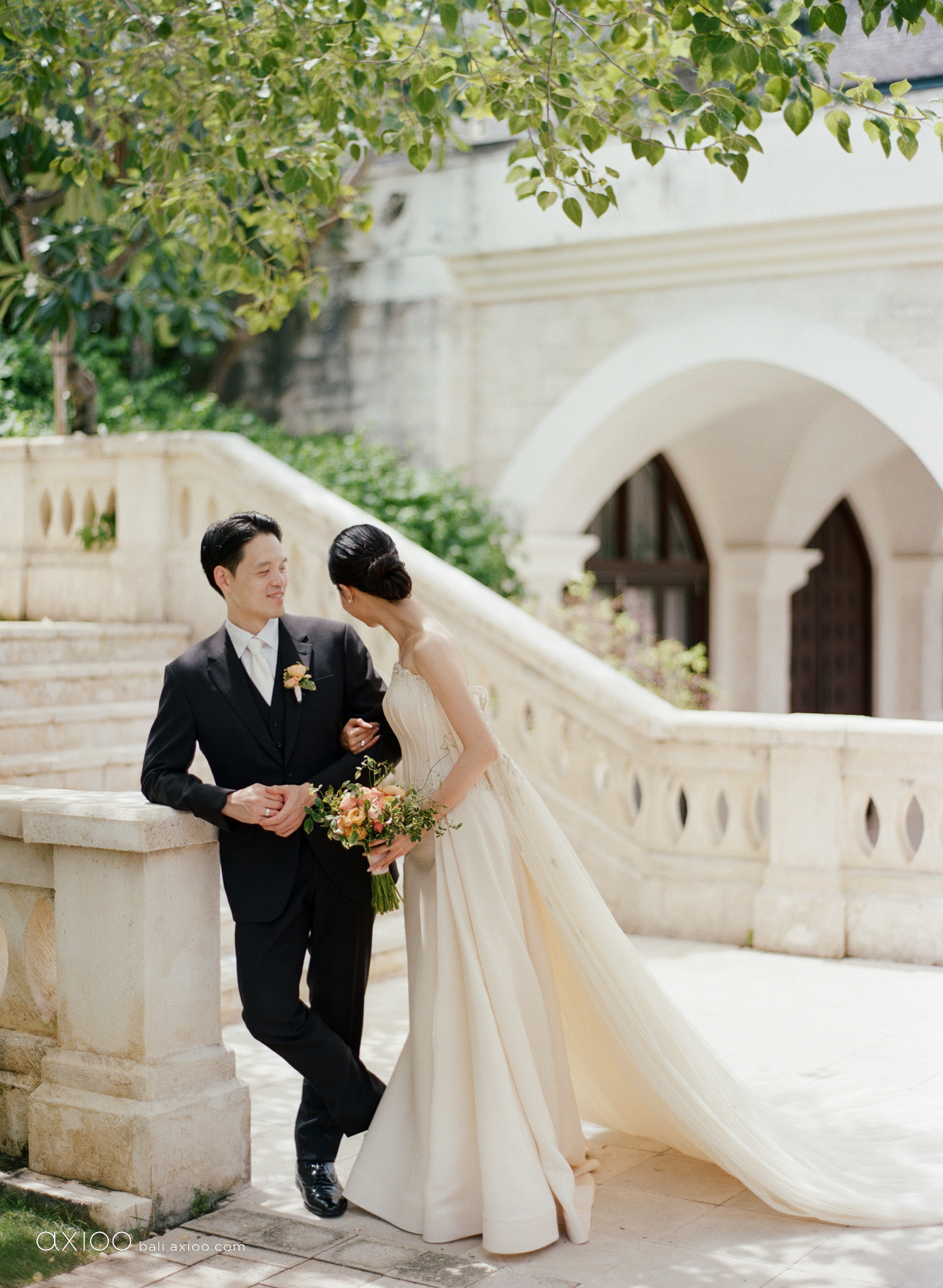 Axioo: A Wedding on Film in Bali: The AXIOO Perspective